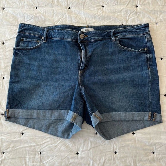 Loft Jean Shorts - 20 - Picture 1 of 4
